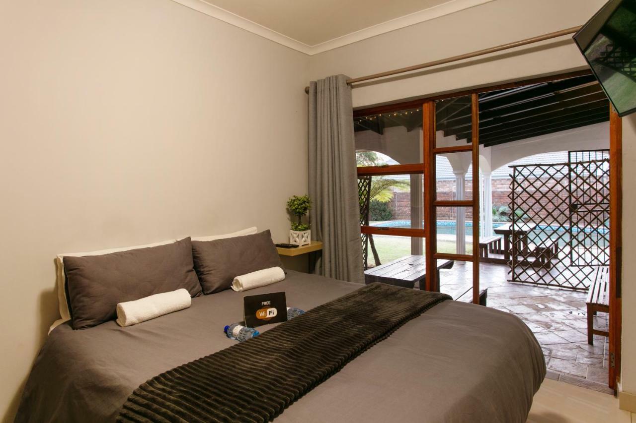 200m2, 1 yatak odalı, 2 banyolu House, Garsfontein bölgesinde Pretoria-Noord Dış mekan fotoğraf